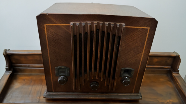 Old radio