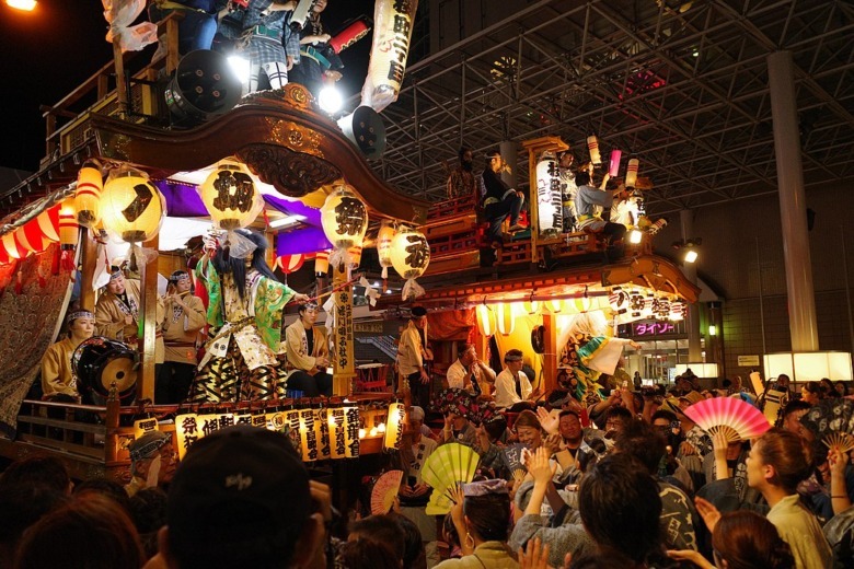 Dashi ( Float ) competition , Tsuchiura City Yasaka Festival (Ibaraki Prefecture) 
