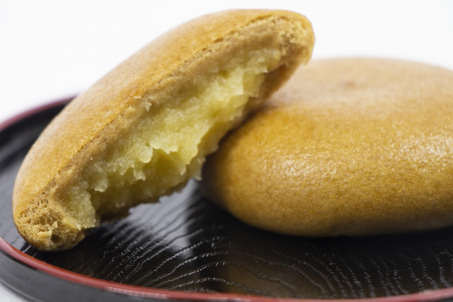 Nagoyan chestnut manju sweet buns