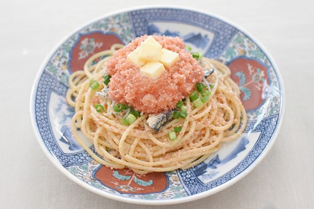 Japanese mentai mayonnaise squeeze pouch