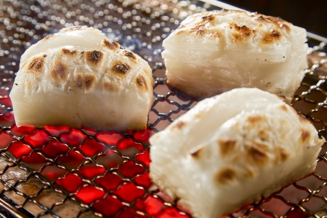 Japanese mochi rice cakes made from glutinous rice, soft and chewy traditional food from Niigata